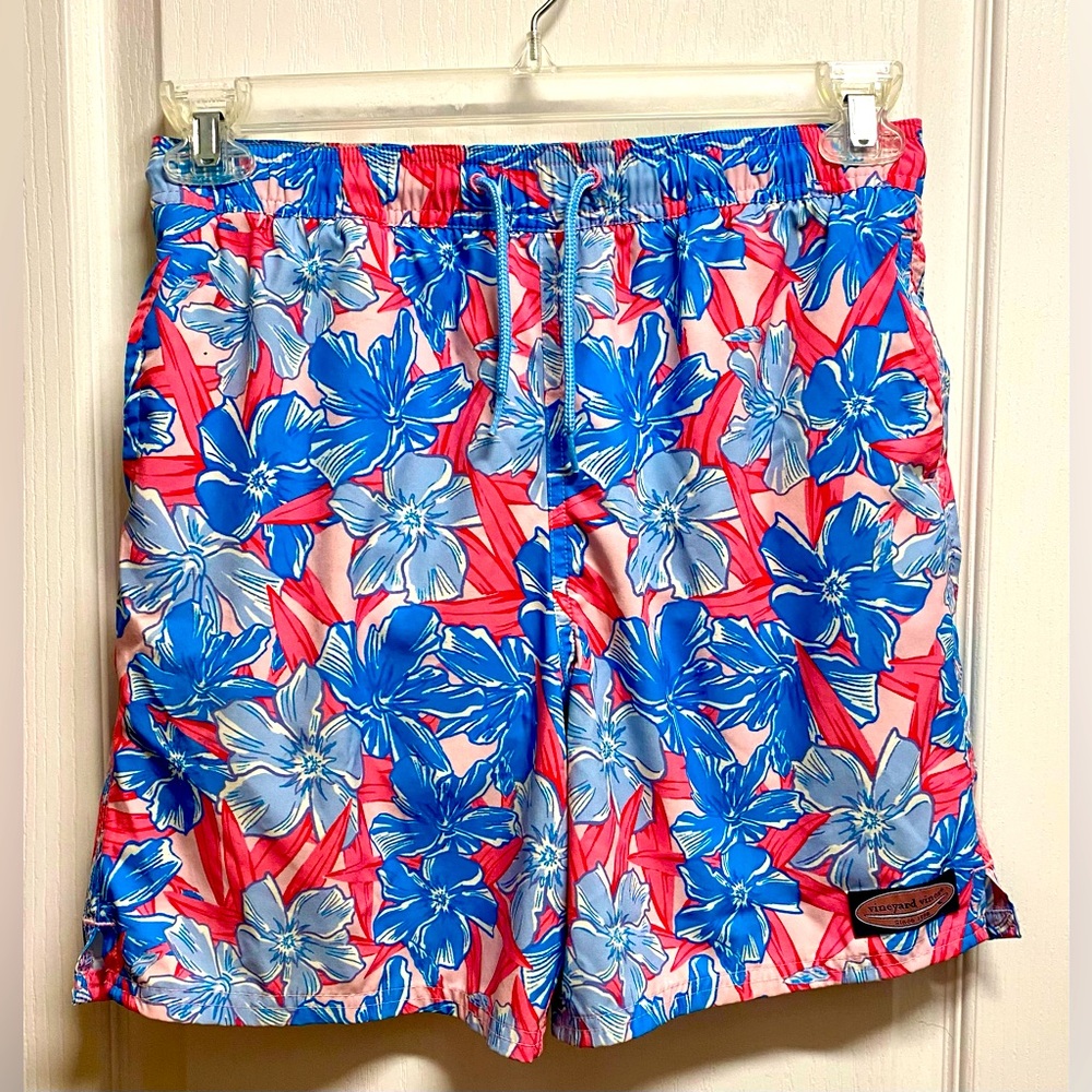 Vineyard Vines Boys Swim Trunks. Large